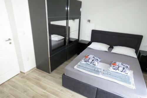 Hostal Lux Dalmatia I & R
