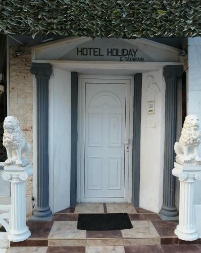 Hotel Holiday