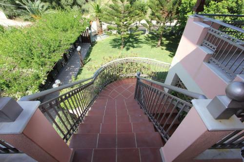 Tosis Apartments
