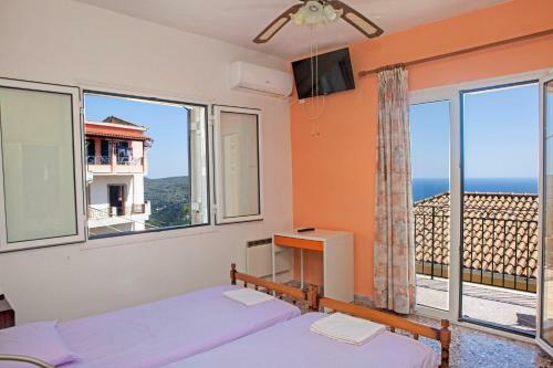 Family House In Lakones
