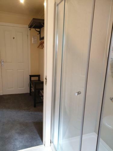 Cliffe House Bed & Breakfast