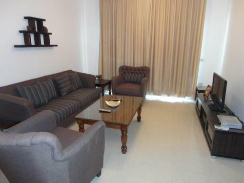 Askadenya Apartments