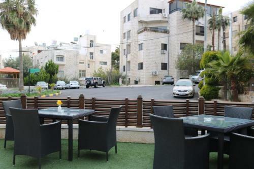 Hotel Celino Suites