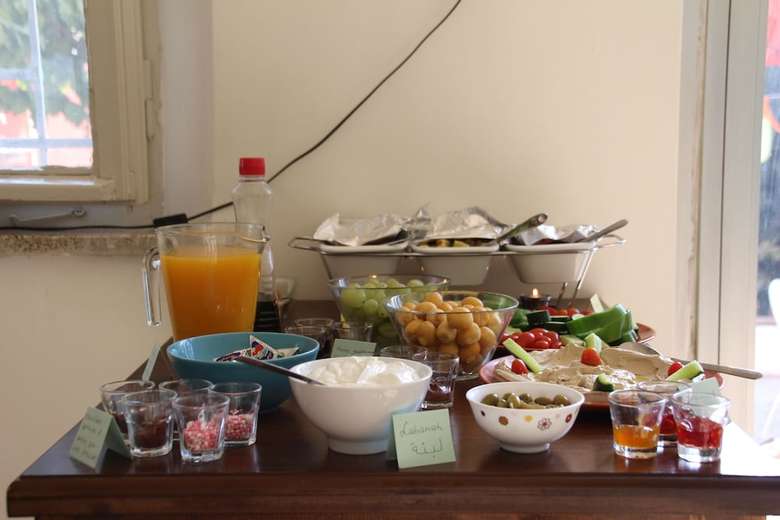 Hostal Hawa Guest House