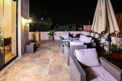 Khuttar Apartment