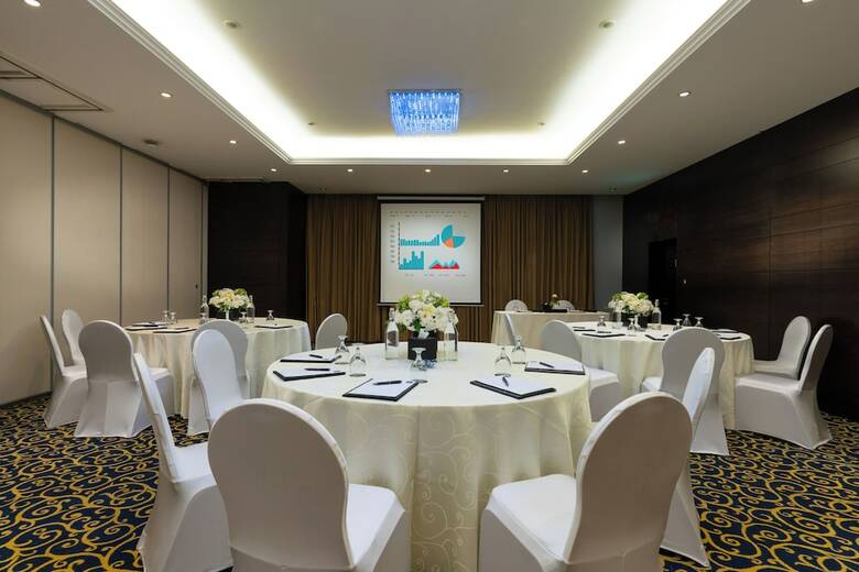 Corp Amman Hotel