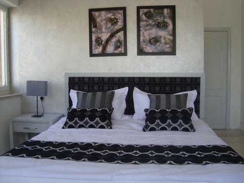 Hostal Villa Dia - Guest House