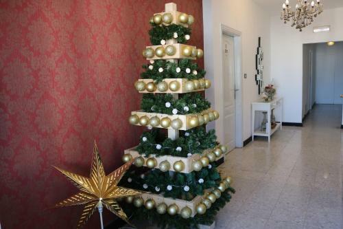 Hostal Villa Dia - Guest House