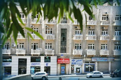 New Park Hotel