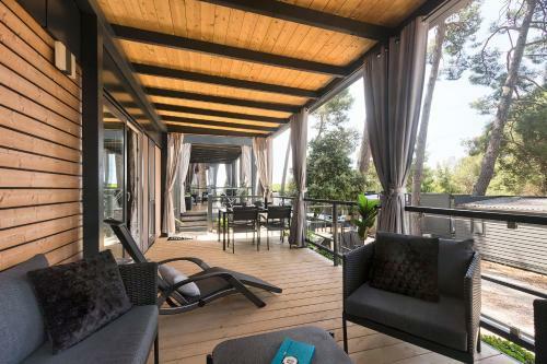 Total Escape Mobile Home Nera Camp Porton Biondi