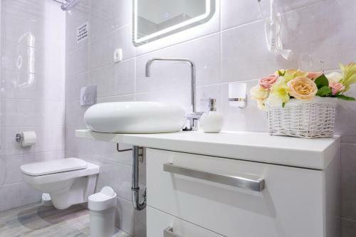Hostal Luxury Rooms Floramye