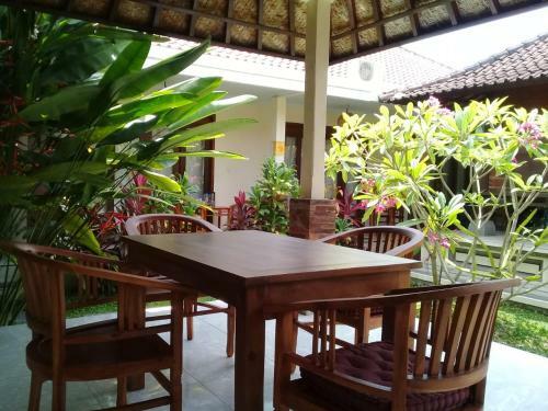 Darta House