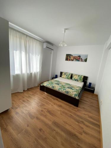 Apartament Rare? 2