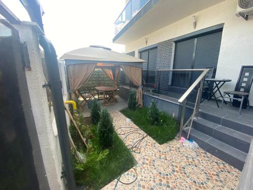 Apartamento Elira Residence