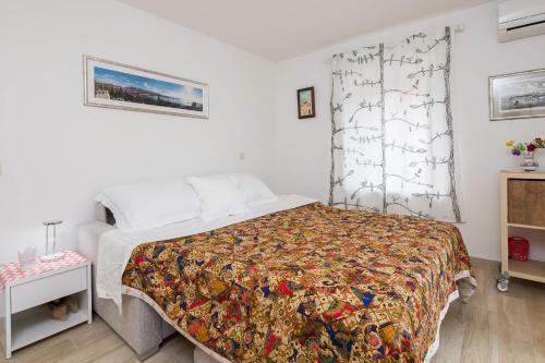 Phoenix Studio Apartment