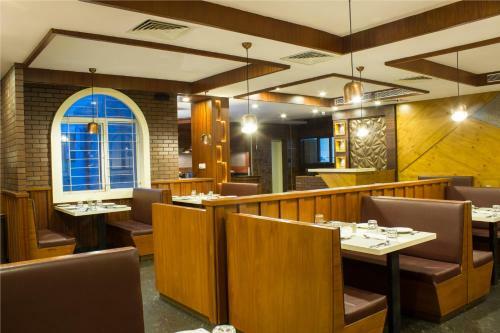Ambaari Hotel