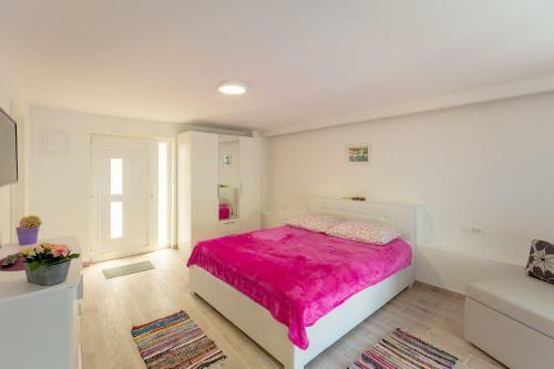 Apartment Hope