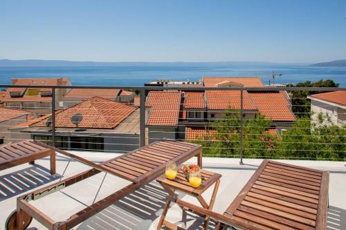 Apartments Left & Right With Jacuzzi, 4 Stars