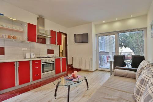 Apartments Dijana