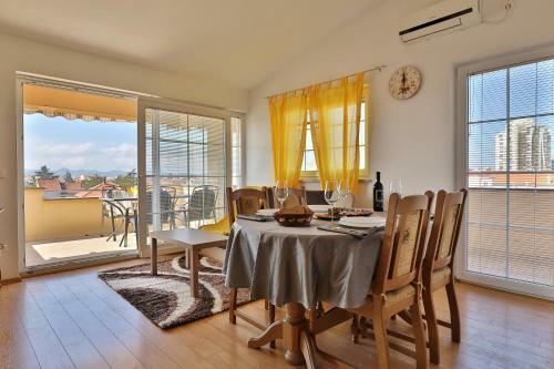 Apartments Dijana