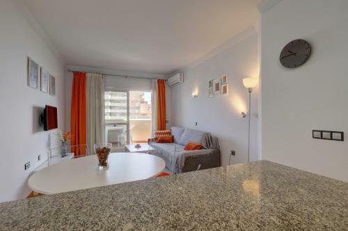 Apartamento 074 - Fabulous Sea View Studio In Benal Beach Complex