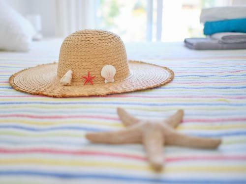 10 Paradise Villa On Sea Front, Terrace!