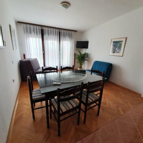 Apartments And Rooms Jasminka