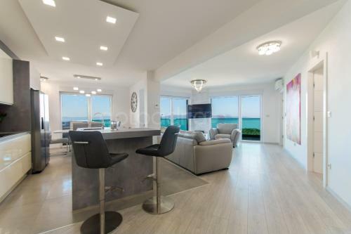 Apartamento Penthouse Big Blue With Private Hot Tub