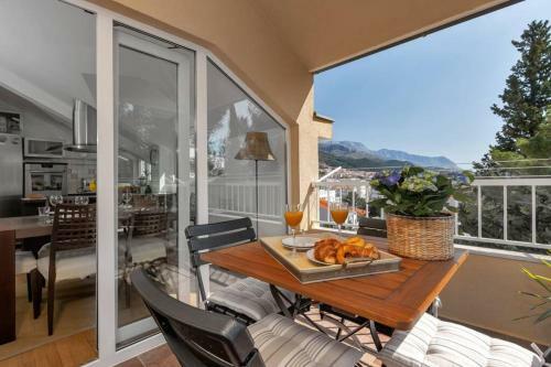 Apartment Sea Breeze Makarska