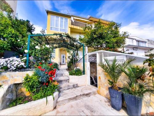 Apartmani D&m2
