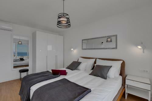 Holiday Home L & B Makarska