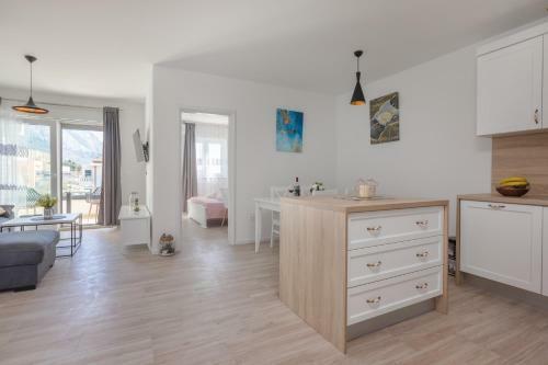 Apartment Second Ivana
