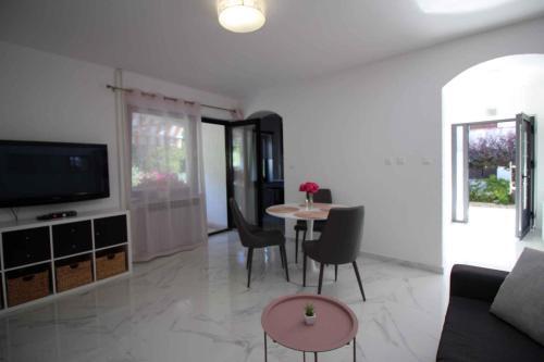 Apartment In Porec/istrien 40339