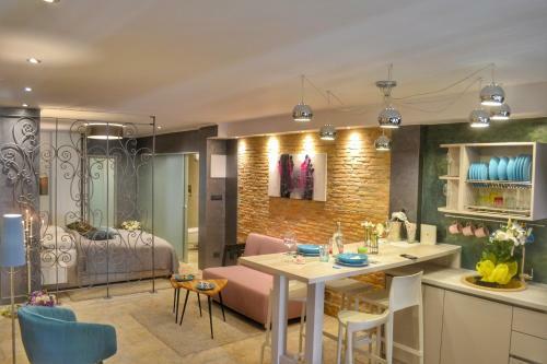 Studio Apartman Eleven