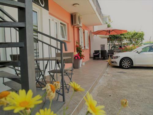 Ljilja Apartments