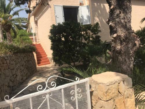 Villa Marta - Montg�
