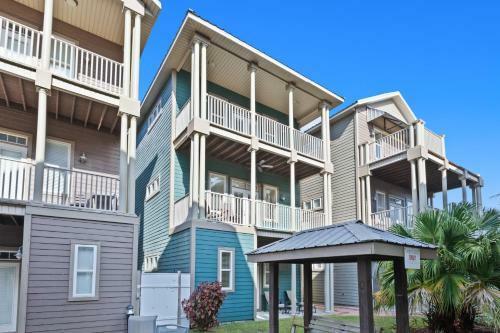 Serenity By The Sea - Main House