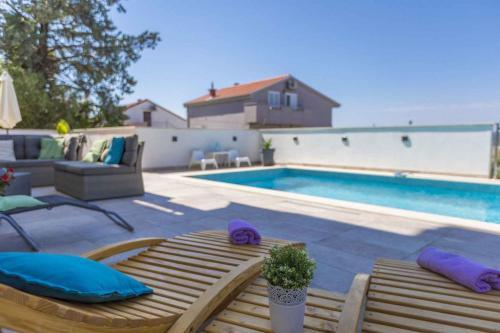 Apartment In Crikvenica 39434