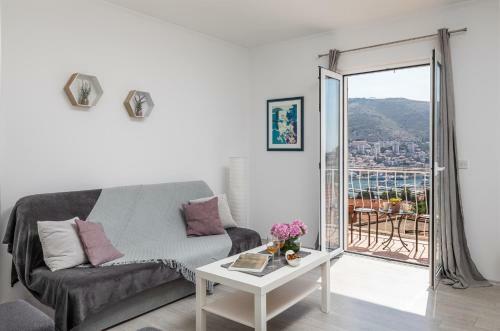 Apartment Mirna