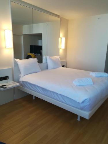 Ana Apartment At Twin Tower (A)