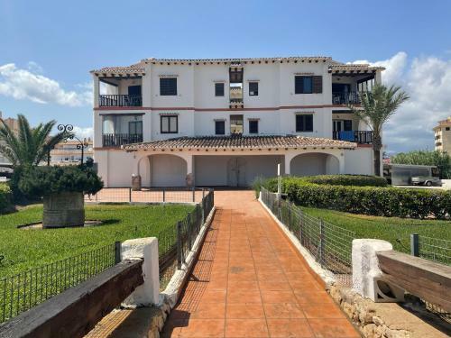 Apartamento Los Alamos Primera Linea Playa
