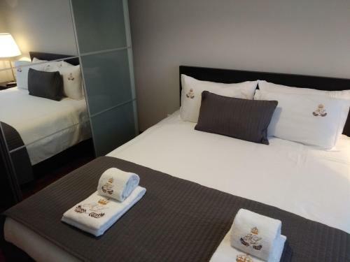 Ml Apartments Almirante