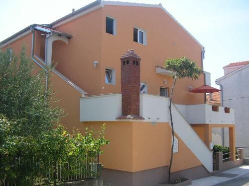Apartamentos Maremy