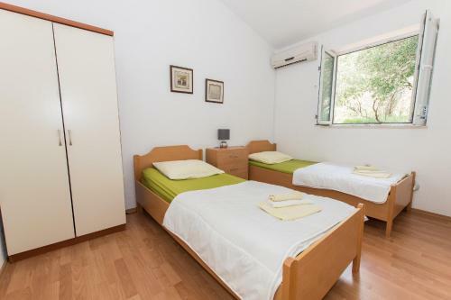 Villa Ozzi With 9 Bedrooms & Private Pool