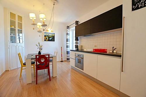 Seaview Apartment Andana