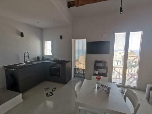 Apartamento Idda, Vista Mozzafiato E Mare Dentro Casa