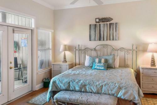 Lakefront By Seascape Resort