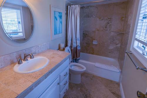 Lakefront By Seascape Resort