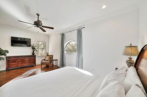 Bella Vista By Bliss Beach Rentals