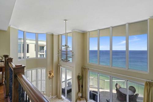 Silver Beach Towers Ph 1901 By Five Star Properties